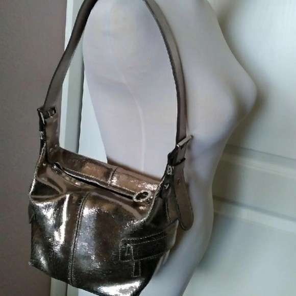 VTG HANDBAG METALLIC LEATHER BUCKET BAG SHOULDER BAG GUC - Picture 4 of 16